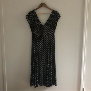 V neck urban outfitters maxi midi dress floral